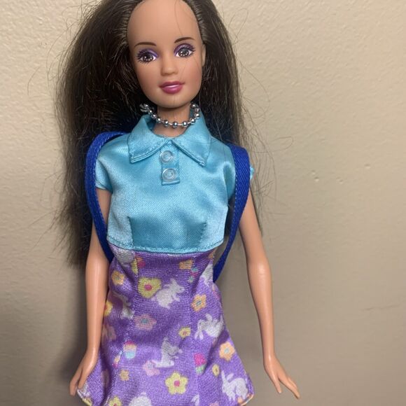 1998 Mattel Brunette Barbie Long Straight Brown Hair/Brown Eyes - Picture 2 of 4